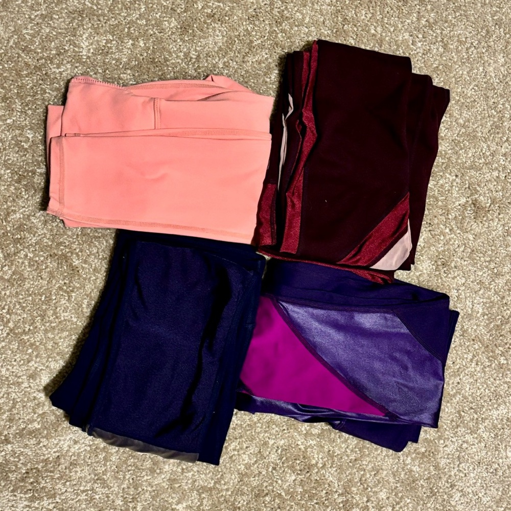 Fabletics Leggings X4 Bundle - image 1